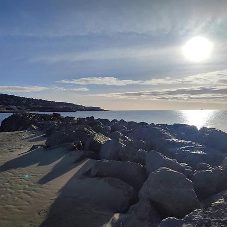 Sete : Charmant T3 Entre L'Etang Et Les Plages ภายนอก รูปภาพ